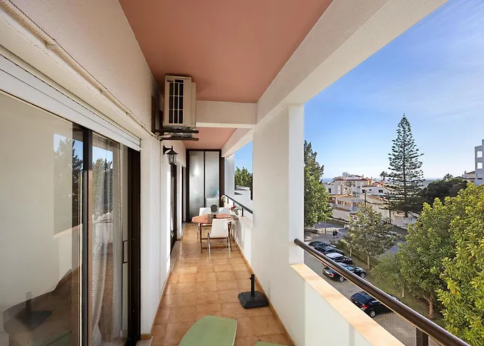 Refugio Da Rocha * Portimao